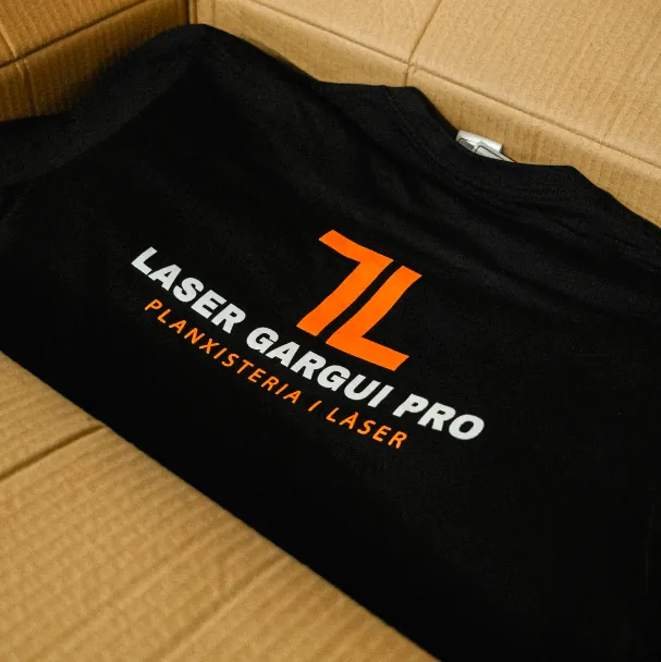 Camiseta de algodón serigrafiada con logo